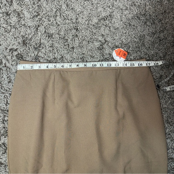 Womens Vintage Bedford Fair Plus Size Straight Skirt Tan Knee Length Size 18 - Picture 8 of 10